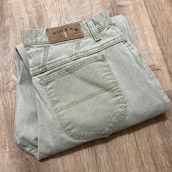 RIDERS | Vintage Beige Straight-Leg Jeans - Picture 5 of 5